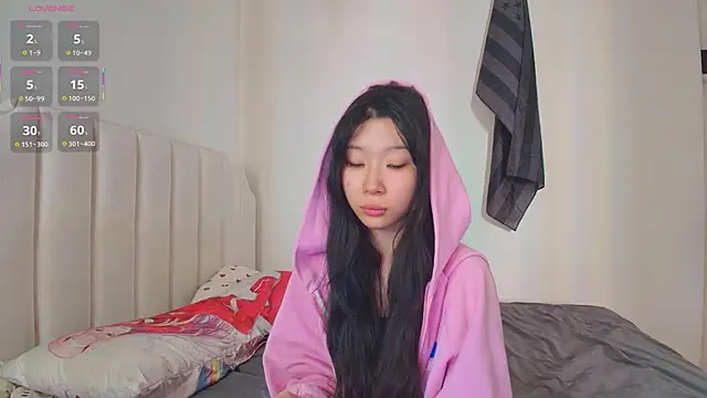 Snapshot of ayasinji chatting on May 15, 2026, 3:37 am ayasinji online show from May 15, 2026, 3:37 am