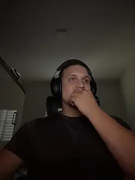 Rossi144Hzz online show from April 4, 2026, 6:58 pm