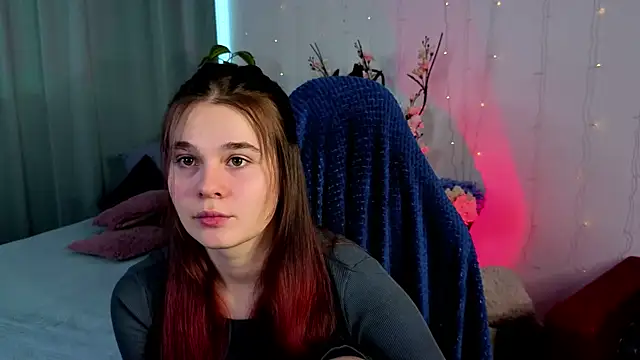 Snapshot of Kacey_Love chatting on April 14, 2026, 5:45 am Kacey Love online show from April 14, 2026, 5:45 am