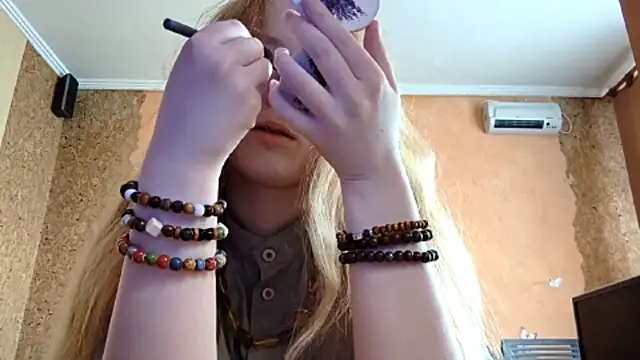 KateVibe 01 online show from April 30, 2026, 11:09 pm