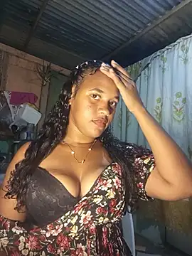 Snapshot of michelle_castillo chatting on April 15, 2026, 3:34 am michelle castillo online show from April 15, 2026, 3:34 am