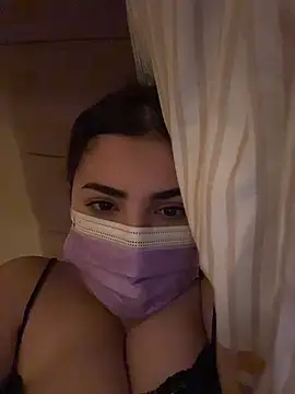 AnnieCartier online show from April 18, 2026, 8:20 pm