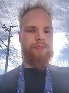 Pussymuncher822 online show from April 22, 2026, 1:18 pm