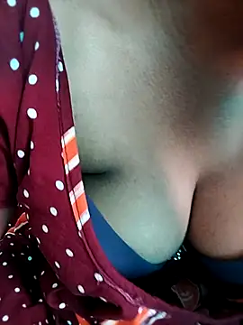 Snapshot of Kritika-sexy chatting on June 12, 2026, 2:31 am Kritika-sexy online show from June 12, 2026, 2:31 am