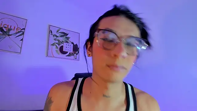 Snapshot of Maddie_Ray chatting on June 3, 2026, 11:33 am Maddie Ray online show from June 3, 2026, 11:33 am