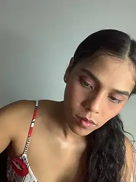 Jasmine sweed1 online show from May 16, 2026, 12:53 am