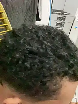 Snapshot of sanches_065 chatting on April 6, 2026, 4:46 am sanches 065 online show from April 6, 2026, 4:46 am