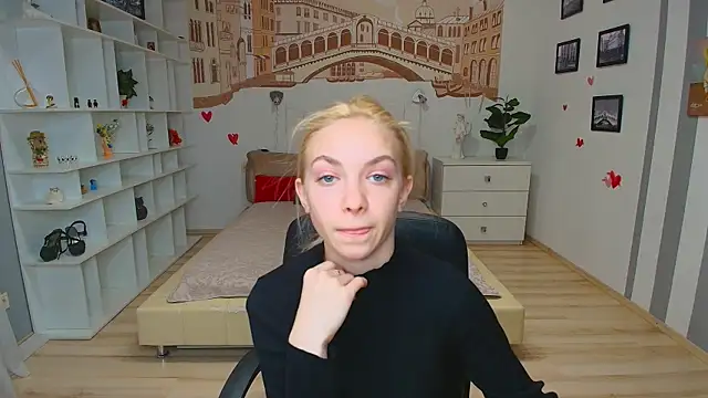 Snapshot of SonnySofia chatting on April 15, 2026, 5:57 am SonnySofia online show from April 15, 2026, 5:57 am