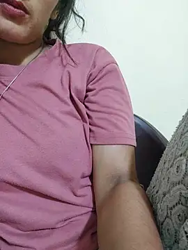 Snapshot of Monika_kumari6 chatting on May 7, 2026, 4:10 pm Monika kumari6 online show from May 7, 2026, 4:10 pm