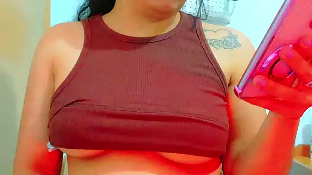 Snapshot of MojaditPussy chatting on April 23, 2026, 8:21 pm MojaditPussy online show from April 23, 2026, 8:21 pm