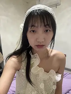 Snapshot of ynq1219ii chatting on April 12, 2026, 12:52 pm ynq1219ii online show from April 12, 2026, 12:52 pm