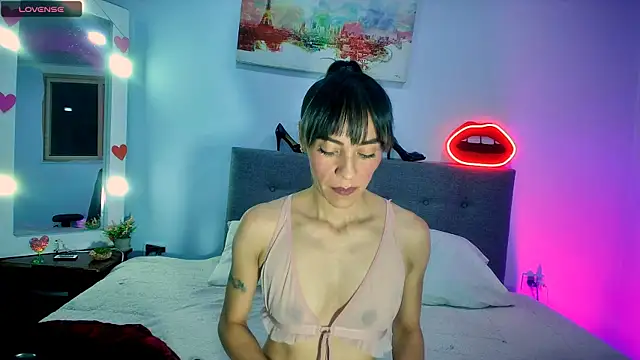 Lorena sweet33 online show from May 23, 2026, 1:54 pm