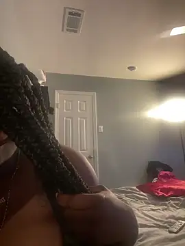 amberchill26 online show from May 8, 2026, 12:42 pm
