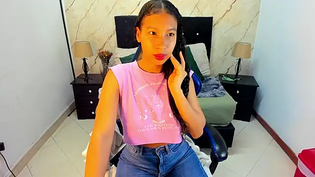 hasley cute online show from May 21, 2026, 10:07 pm
