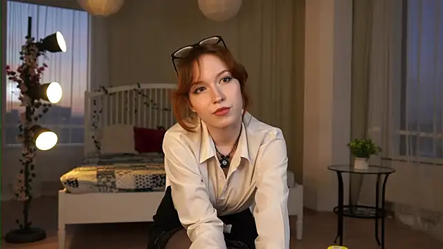 AvisKaplin online show from April 12, 2026, 3:15 pm