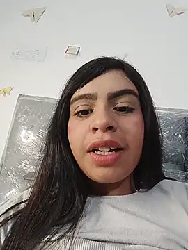 Snapshot of Solange_686 chatting on July 5, 2026, 4:41 am Solange 686 online show from July 5, 2026, 4:41 am