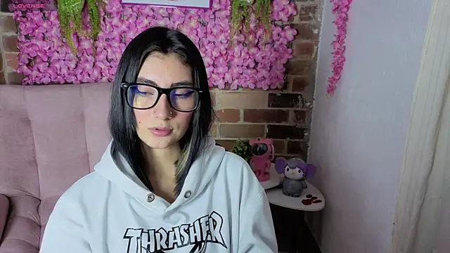 Snapshot of darknesscosplayer56 chatting on April 8, 2026, 11:17 pm darknesscosplayer56 online show from April 8, 2026, 11:17 pm