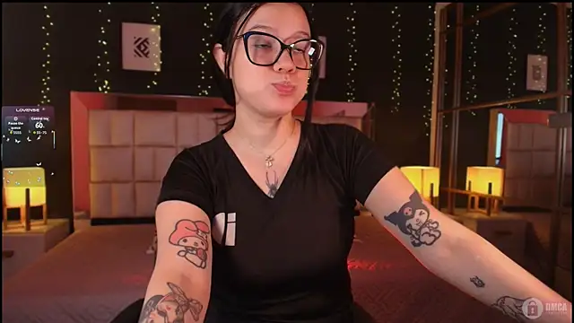 aria bloomer online show from June 18, 2026, 2:33 pm