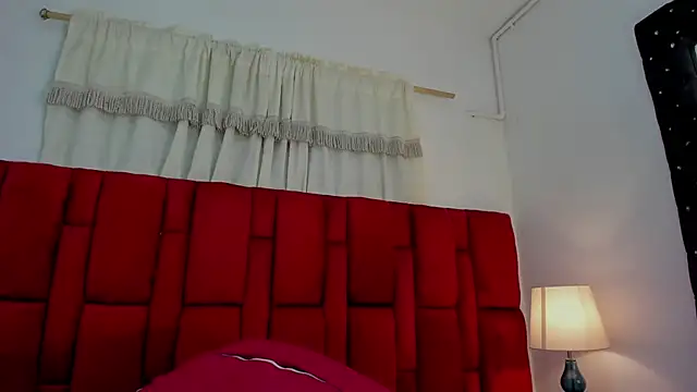 Snapshot of valery_adams_13 chatting on June 12, 2026, 10:46 am valery adams 13 online show from June 12, 2026, 10:46 am