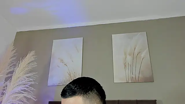 Snapshot of Alexander_Diazz chatting on June 6, 2026, 2:55 pm Alexander Diazz online show from June 6, 2026, 2:55 pm