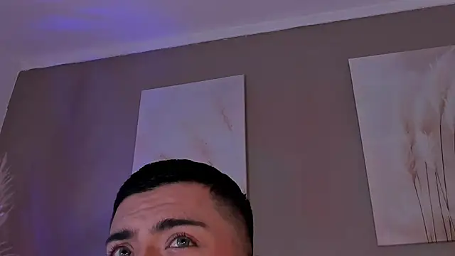 Snapshot of Alexander_Diazz chatting on June 17, 2026, 11:53 am Alexander Diazz online show from June 17, 2026, 11:53 am