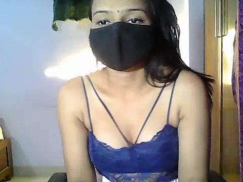 Saxy Mony002 online show from May 5, 2026, 1:14 pm