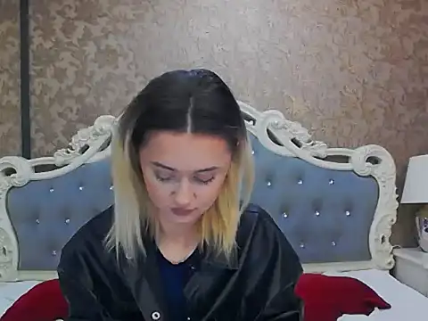 Ivy Quin online show from April 24, 2026, 4:25 am