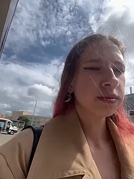 Snapshot of michelle_lovique chatting on June 13, 2026, 8:34 am michelle lovique online show from June 13, 2026, 8:34 am