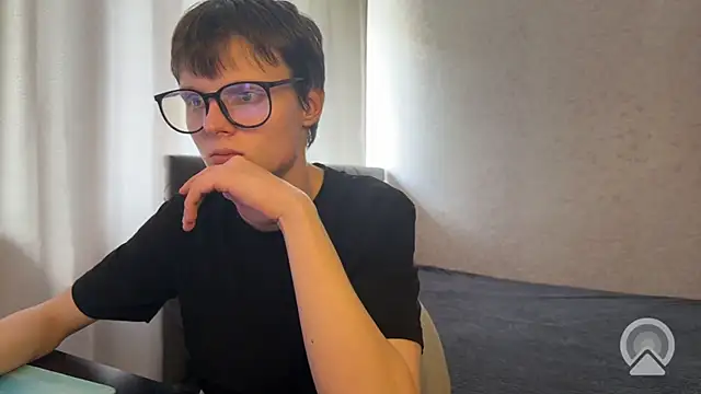 Snapshot of dalvos chatting on April 22, 2026, 12:23 pm dalvos online show from April 22, 2026, 12:23 pm