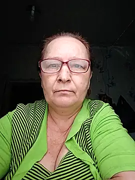 IngaLuna48 online show from April 8, 2026, 9:55 am