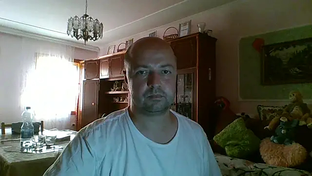 Snapshot of Luceriusbigass chatting on June 29, 2026, 4:07 pm Luceriusbigass online show from June 29, 2026, 4:07 pm
