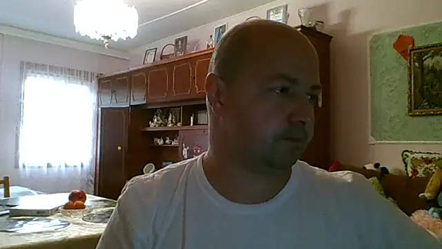 Snapshot of Luceriusbigass chatting on July 4, 2026, 3:16 pm Luceriusbigass online show from July 4, 2026, 3:16 pm