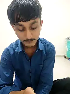 ROMEO JULIET0022 online show from April 16, 2026, 6:30 pm