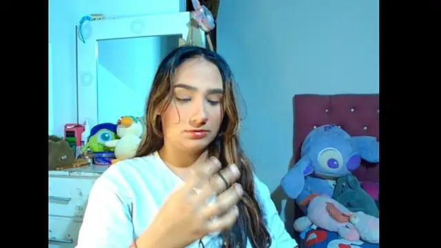 Naii-yu online show from April 10, 2026, 7:26 am