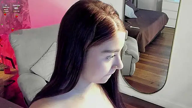 Snapshot of Zoe_mendezz chatting on June 28, 2026, 12:11 pm Zoe mendezz online show from June 28, 2026, 12:11 pm