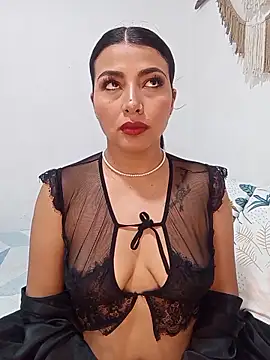 Snapshot of Antonella-corruso chatting on May 23, 2026, 12:09 am Antonella-corruso online show from May 23, 2026, 12:09 am