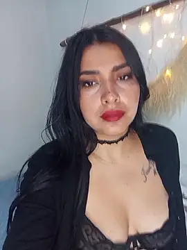 Snapshot of Antonella-corruso chatting on April 30, 2026, 12:45 pm Antonella-corruso online show from April 30, 2026, 12:45 pm