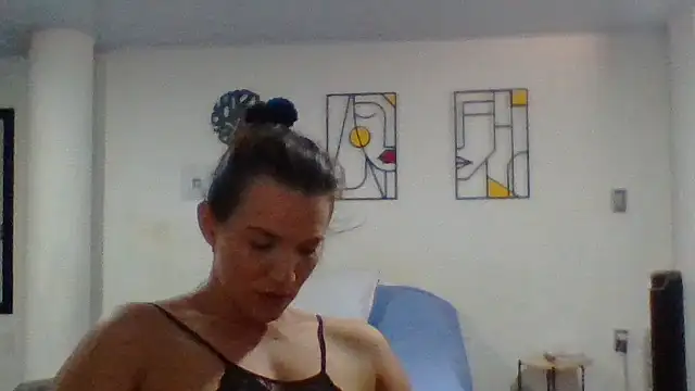 valery fitt online show from July 16, 2026, 8:39 pm