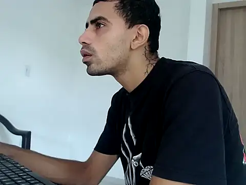 Snapshot of mijoprietosex chatting on April 18, 2026, 2:52 pm mijoprietosex online show from April 18, 2026, 2:52 pm