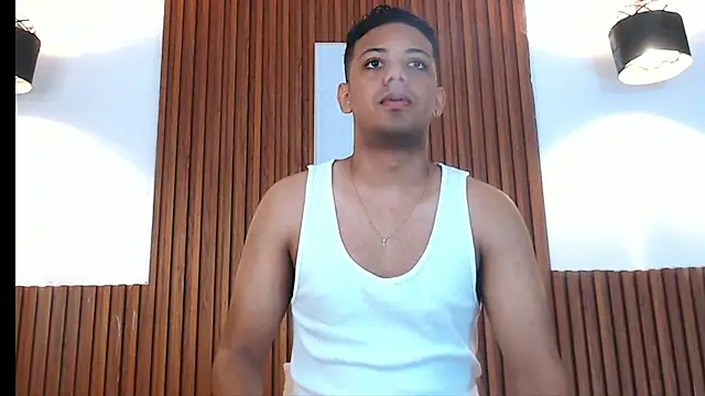 CONNOR 42 online show from April 10, 2026, 11:39 am