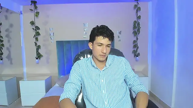 angel of sinn online show from April 15, 2026, 4:40 am