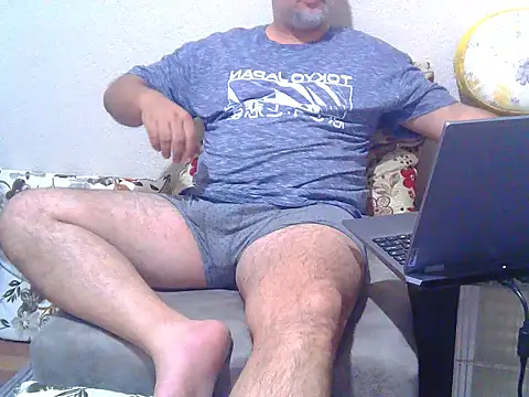 Snapshot of izmir_serhat chatting on July 17, 2026, 11:46 pm izmir serhat online show from July 17, 2026, 11:46 pm