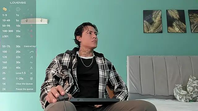 Snapshot of Damian_Romanoff chatting on May 22, 2026, 3:21 pm Damian Romanoff online show from May 22, 2026, 3:21 pm