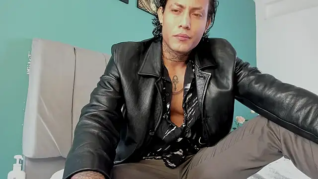 Snapshot of Damian_Romanoff chatting on April 9, 2026, 11:49 am Damian Romanoff online show from April 9, 2026, 11:49 am