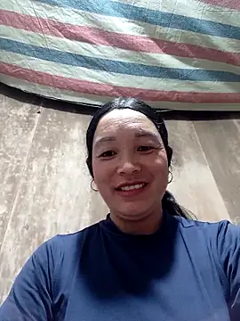 Snapshot of vanlucky2 chatting on May 23, 2026, 4:22 am vanlucky2 online show from May 23, 2026, 4:22 am
