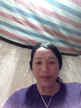 Snapshot of vanlucky2 chatting on April 20, 2026, 1:24 pm vanlucky2 online show from April 20, 2026, 1:24 pm