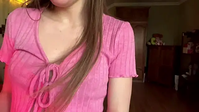 Snapshot of BambiBlush chatting on May 25, 2026, 2:49 pm BambiBlush online show from May 25, 2026, 2:49 pm