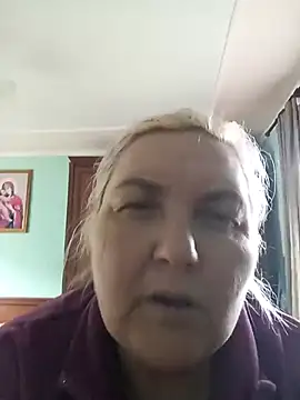 AureliaSky598 online show from April 22, 2026, 3:41 pm