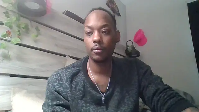 Snapshot of zdaddymm chatting on May 10, 2026, 1:04 pm zdaddymm online show from May 10, 2026, 1:04 pm