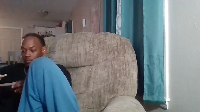 Snapshot of zdaddymm chatting on May 23, 2026, 2:54 am zdaddymm online show from May 23, 2026, 2:54 am